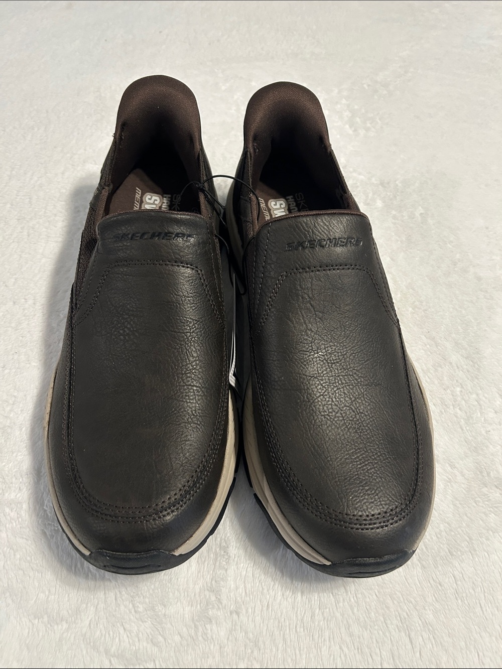 Skechers Men’s hands free swift fit Izaiah slip on Sneakers loafers SZ 11